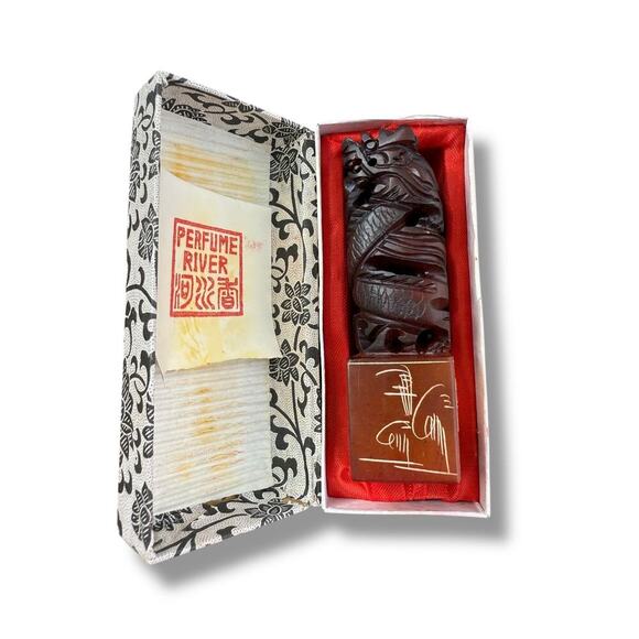 Vintage Carved Soap Stone Stamp Coiled Dragon Design - Picture 7 of 8